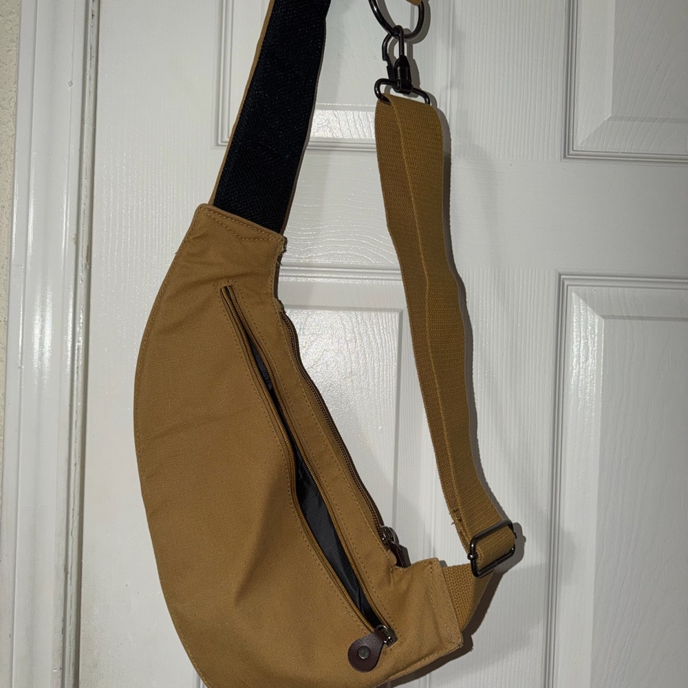 Rothco Vintage Beige Crossbody Bag - Picture 5 of 14